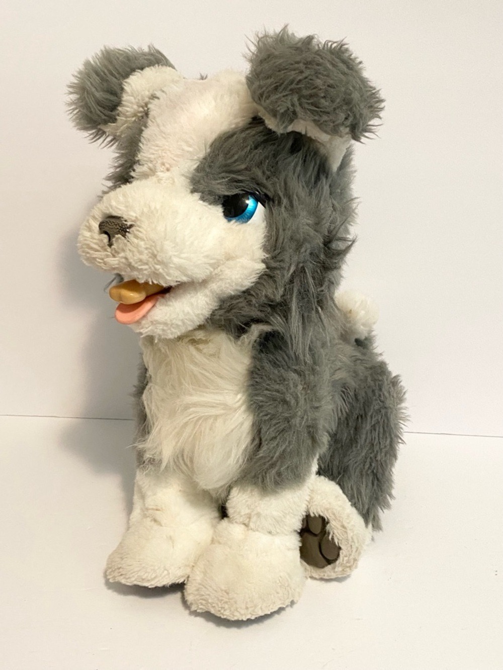FurReal Friends Ricky the Trick Loving Husky Interactive Toy + Dog Bone Food Toy